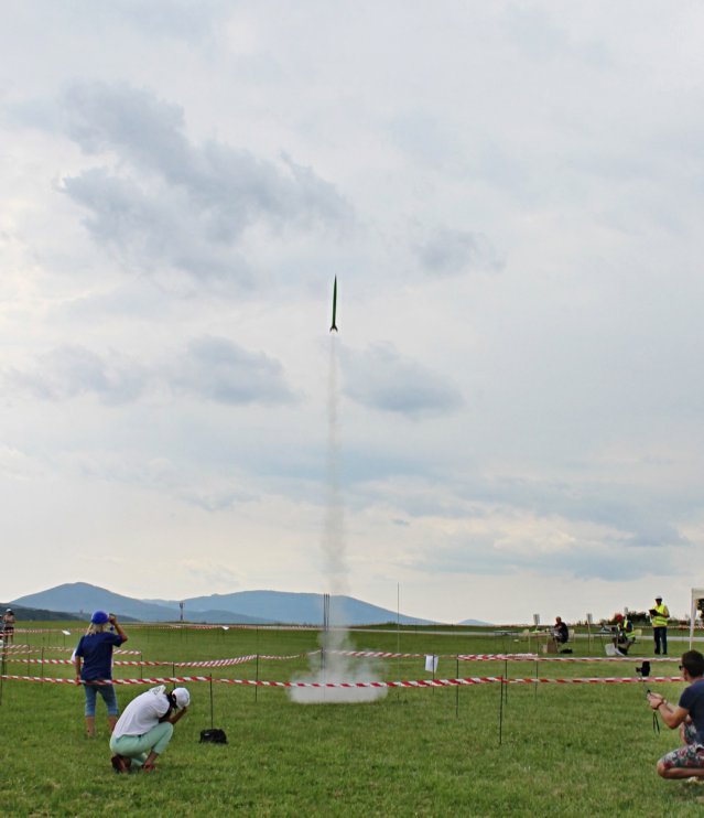 img_2230 r1 vyskovka - start